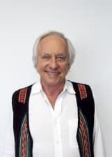 CARLOS MINC