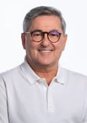 TOMBA FARIAS