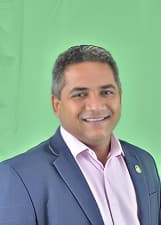 JULIO PINA
