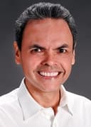 DR. GIL CARLOS